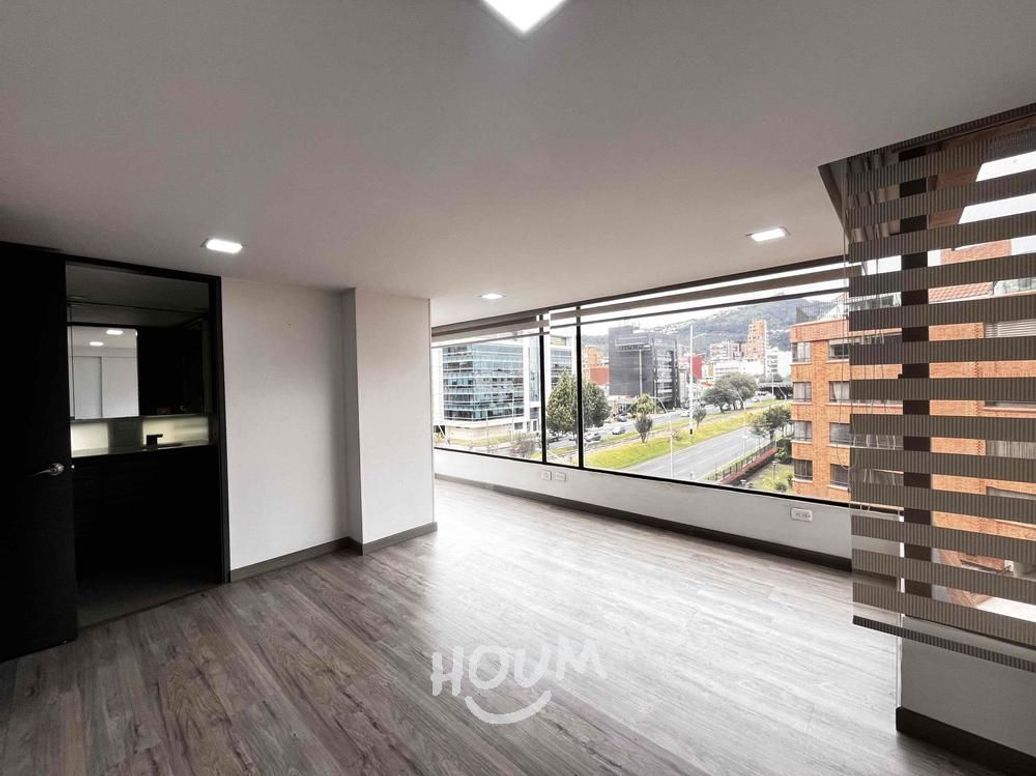 Apartamento de 3 alcobas en venta en Santa Barbara Central, Bogotá, 158 m² · foto 8 de 20