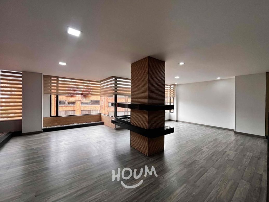 Apartamento de 3 alcobas en venta en Santa Barbara Central, Bogotá, 158 m² · foto 3 de 20