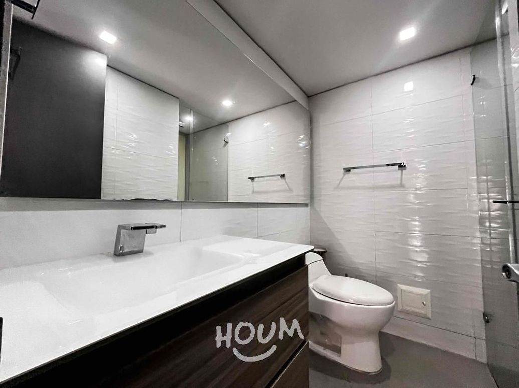Apartamento de 3 alcobas en venta en Santa Barbara Central, Bogotá, 158 m² · foto 9 de 20