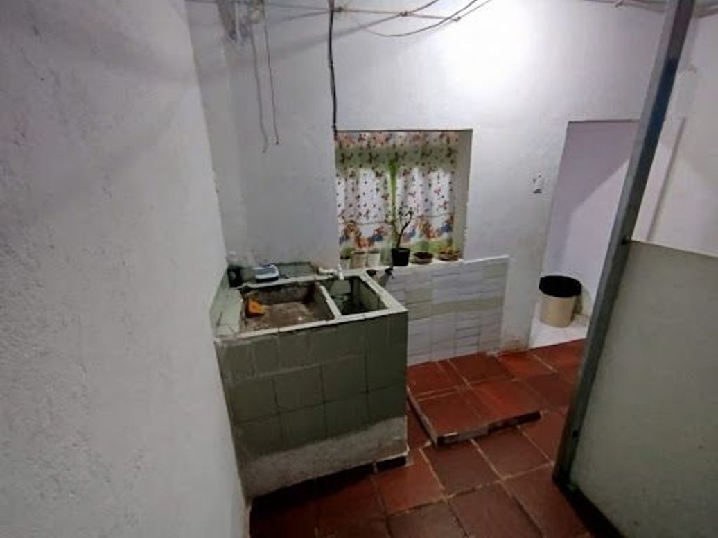Casa de 7 alcobas en venta en Candelaria La Nueva, Bogotá, 180 m² · foto 4 de 20