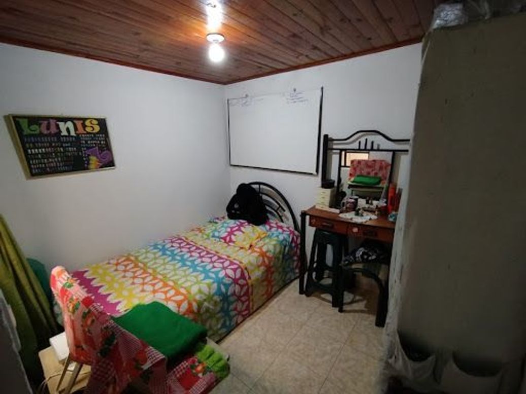 Casa de 7 alcobas en venta en Candelaria La Nueva, Bogotá, 180 m² · foto 15 de 20
