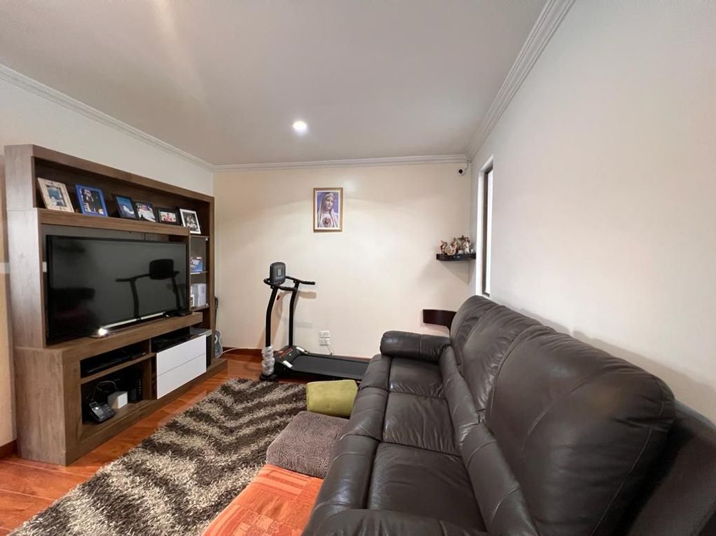 Casa de 4 alcobas en venta en Las Villas, Bogotá, 340 m² · foto 5 de 19