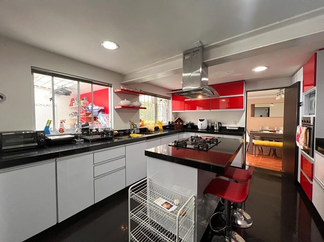 Casa de 4 alcobas en venta en Las Villas, Bogotá, 340 m² · foto 10 de 19