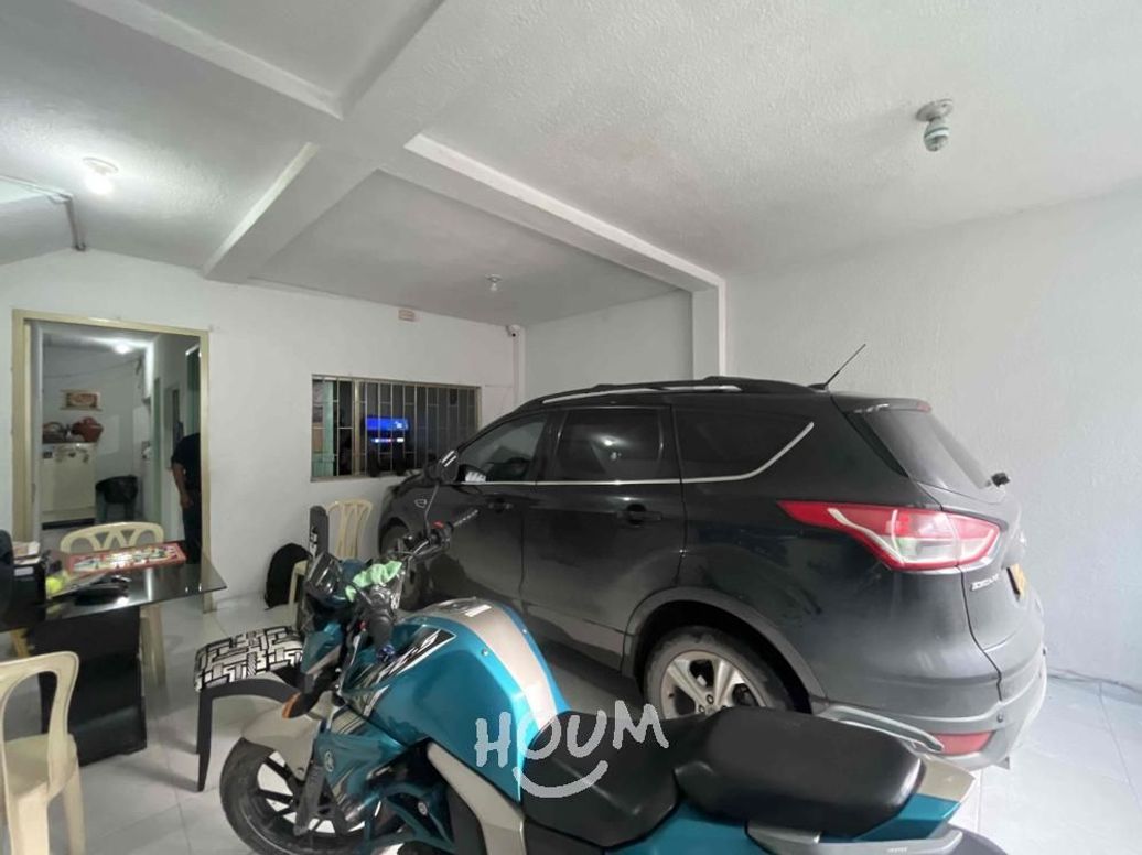Casa de 9 alcobas en venta en Alameda, Bogotá, 281 m² · foto 5 de 20