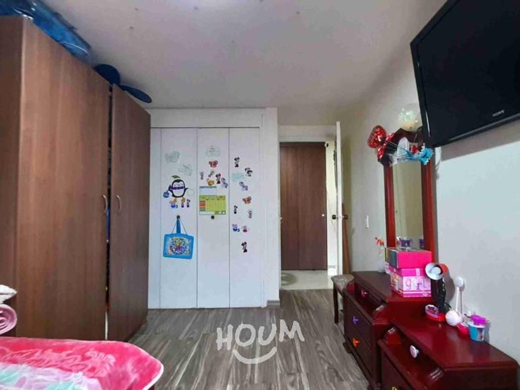 Apartamento de 3 alcobas en venta en Ub. Cordoba, Bogotá, 115 m² · foto 3 de 20