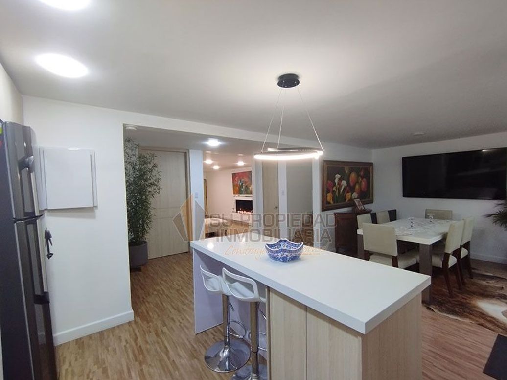 Casa de 3 alcobas en venta en Caobos Salazar, Bogotá, 240 m² · foto 19 de 20