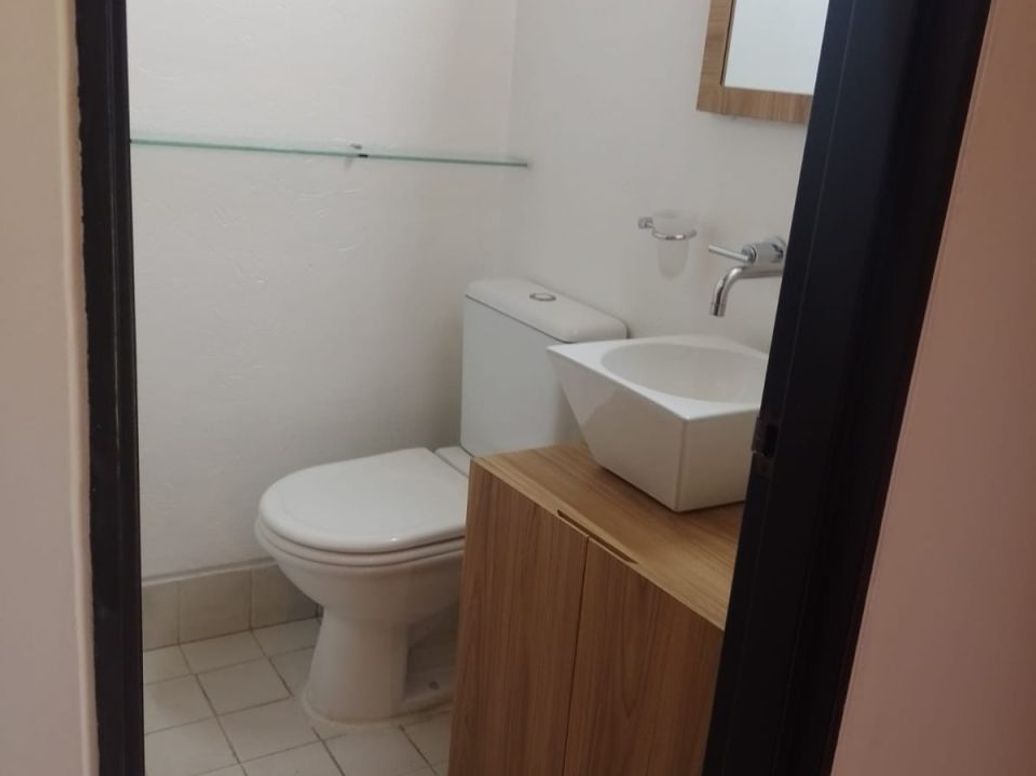 Apartamento de 1 alcoba en arriendo en Cjr Calle Del Sol, Bogotá, 99 m² · foto 19 de 20