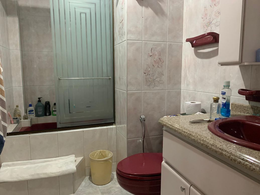 Apartamento de 4 alcobas en venta en Cjr Carlos Lleras Restrepo Block E, Bogotá, 215 m² · foto 11 de 19