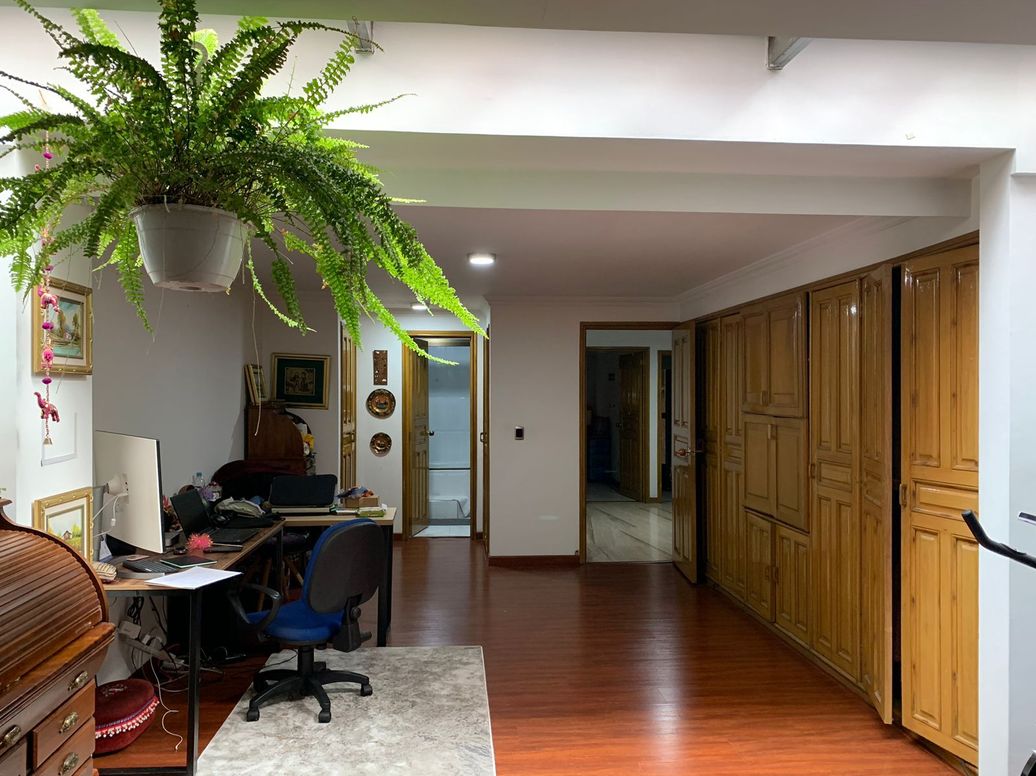 Apartamento de 4 alcobas en venta en Cjr Carlos Lleras Restrepo Block E, Bogotá, 215 m² · foto 5 de 19
