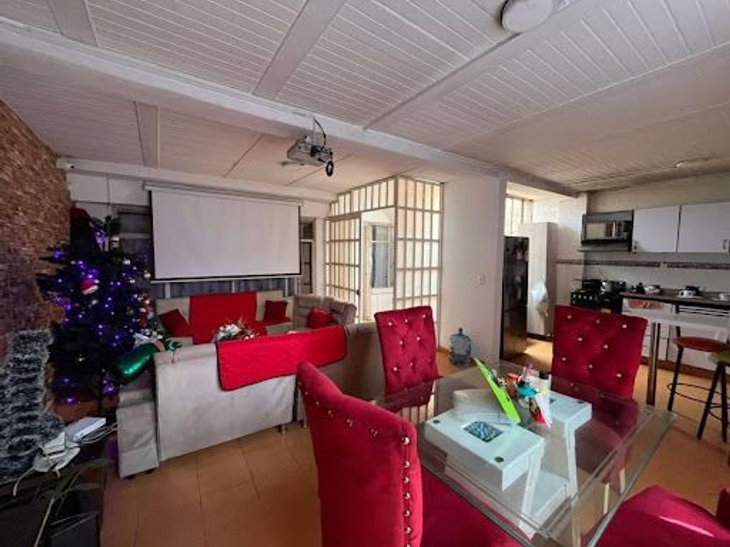 Casa de 5 alcobas en venta en Panamericano, Bogotá, 171 m² · foto 10 de 18