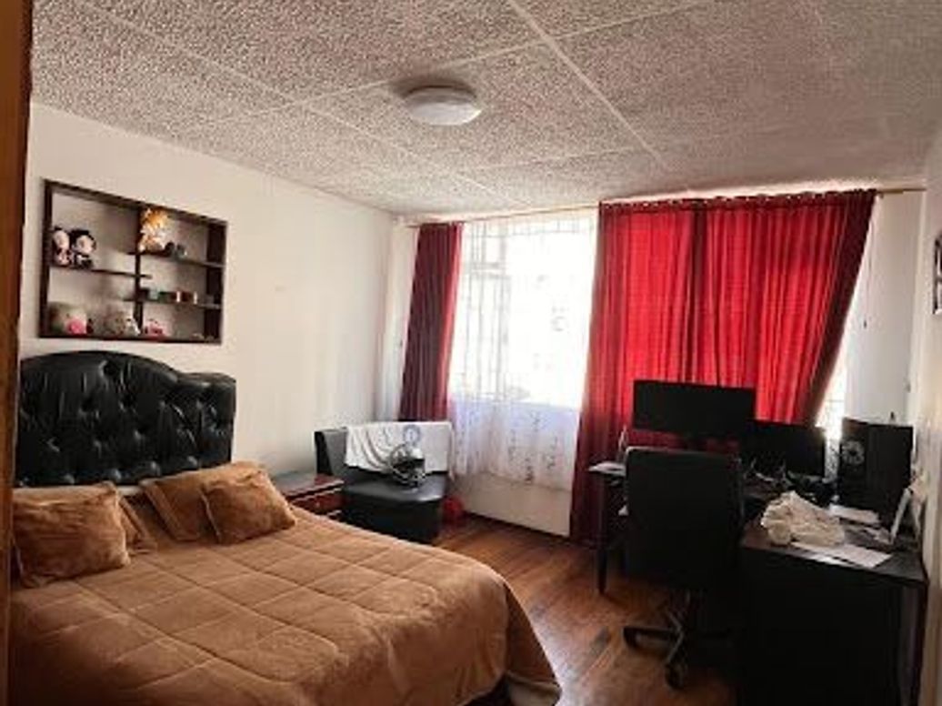 Casa de 5 alcobas en venta en Panamericano, Bogotá, 171 m² · foto 15 de 18