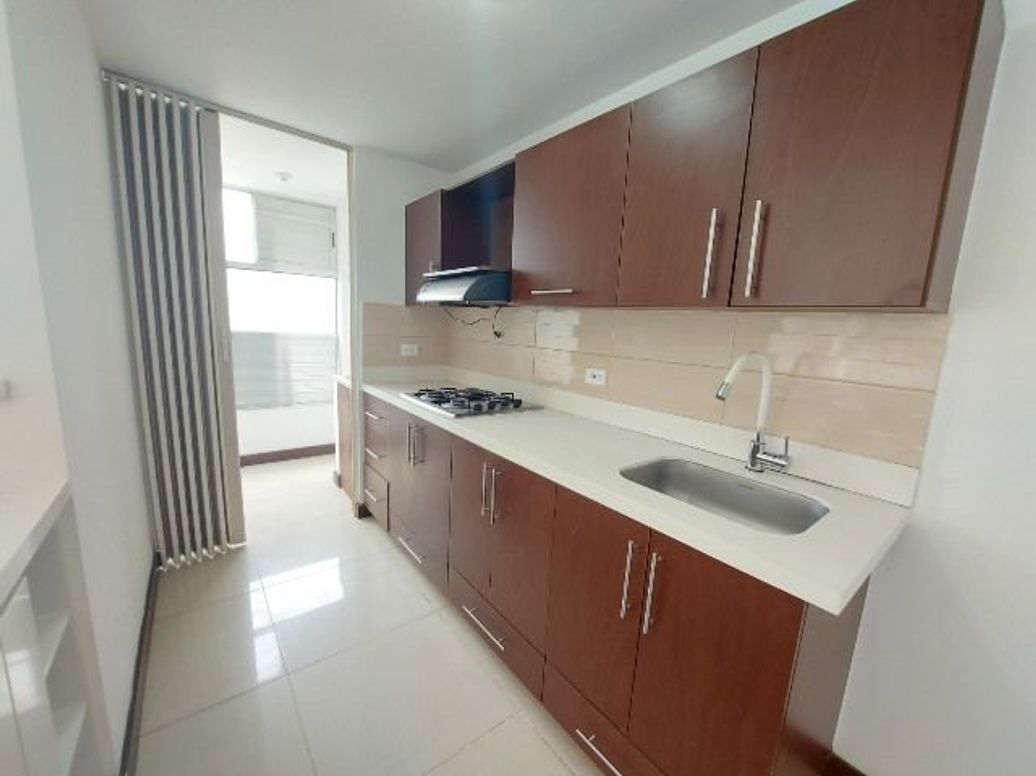 Apartamento en Arriendo en CASTROPOL, El Poblado, Medellín en Loma San Julian