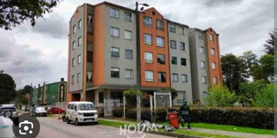 [VEN] ID HOUM: 135591

En Houm te ayudamos de forma fácil y segura. Los beneficios de comprar con nosotros:
    • Te ayudamos a conseguir financiamiento a través de una asesoría personalizada
    • Mediación y seguimiento de todo el proceso
    • Ponemos a tu disposición profesionales en notariado, registro y asesoría jurídica
¡Solo te preocupas de las firmas!

Departamento en venta, ubicado en el barrio Mortino, con una superficie construida de 60.00 m² y superficie total de 60.00 m². 

Sus principales características son:

    • 3 dormitorios
    • 2 baños
    • Admite mascotas
    • 1 parqueadero
    • Año de construcción: 1994
    • Bodega
            
Además, el inmueble cuenta con las siguientes amenidades:

    • Salón de eventos

Si compras con nosotros, te brindamos asesoría personalizada durante todo el proceso.
Más que una inmobiliaria, somos Houm.
*Aplican T&C