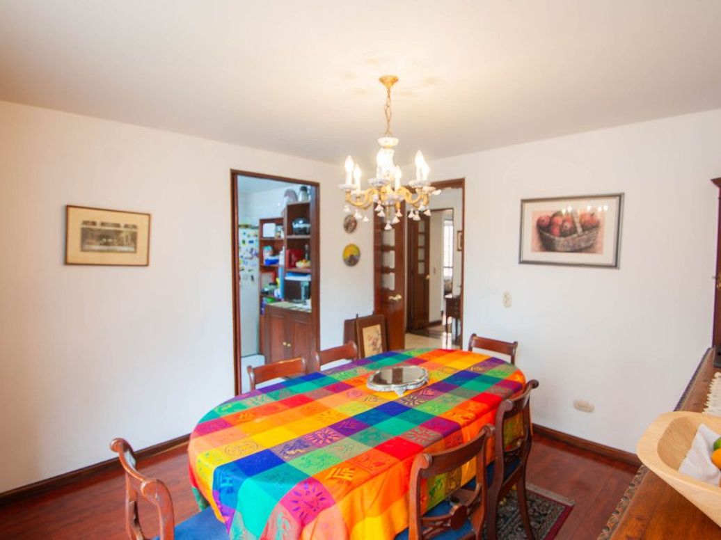 Apartamento de 3 alcobas en venta en Chico Norte Et. Iii, Bogotá, 171 m² · foto 6 de 20