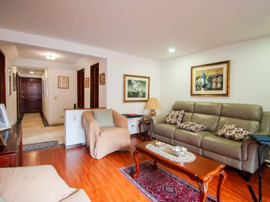 Apartamento de 3 alcobas en venta en Chico Norte Et. Iii, Bogotá, 171 m² · foto 5 de 20