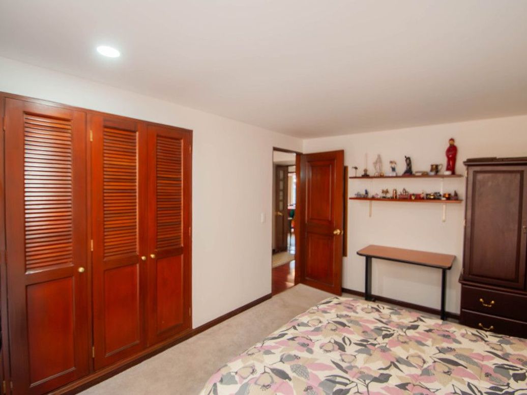 Apartamento de 3 alcobas en venta en Chico Norte Et. Iii, Bogotá, 171 m² · foto 13 de 20