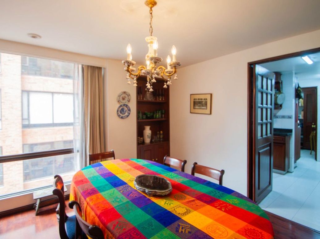 Apartamento de 3 alcobas en venta en Chico Norte Et. Iii, Bogotá, 171 m² · foto 7 de 20