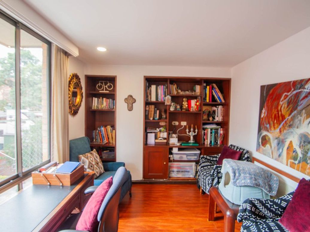 Apartamento de 3 alcobas en venta en Chico Norte Et. Iii, Bogotá, 171 m² · foto 4 de 20