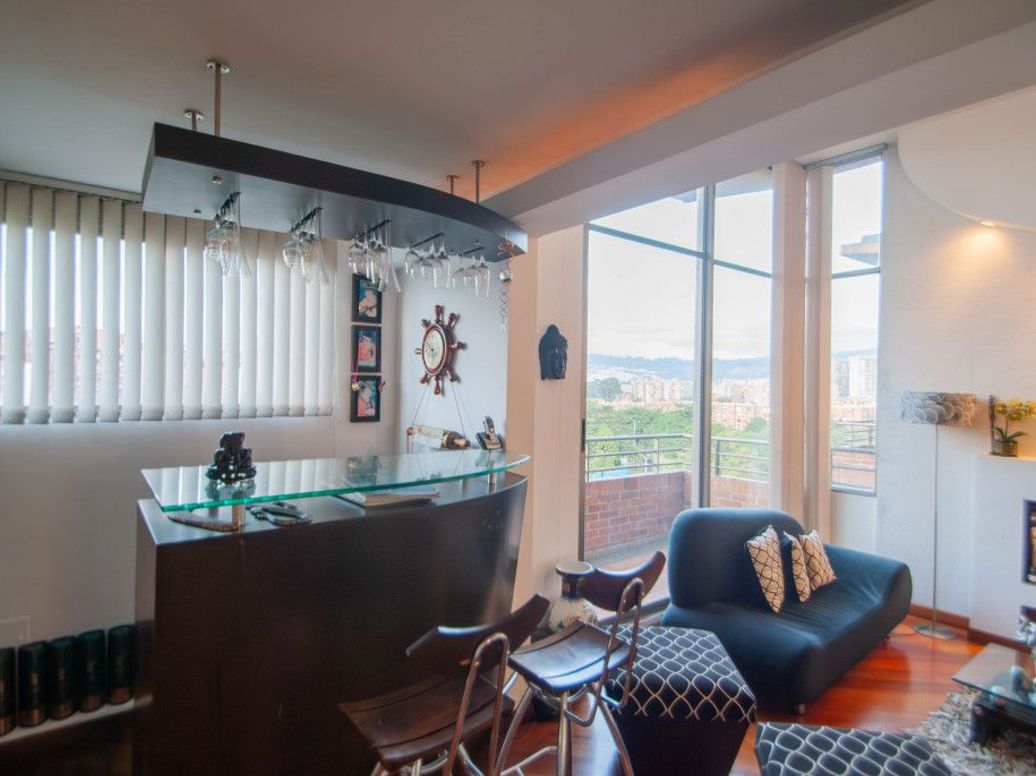 Apartamento de 3 alcobas en venta en Mazurén, Bogotá, 172 m² · foto 4 de 20