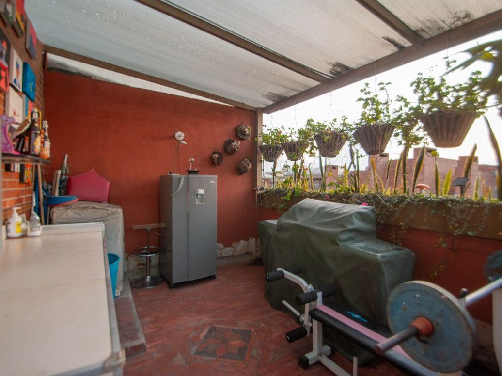 Apartamento de 3 alcobas en venta en Mazurén, Bogotá, 172 m² · foto 15 de 20