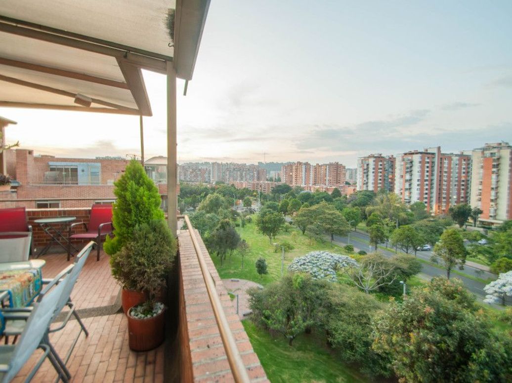 Apartamento de 3 alcobas en venta en Mazurén, Bogotá, 172 m² · foto 19 de 20
