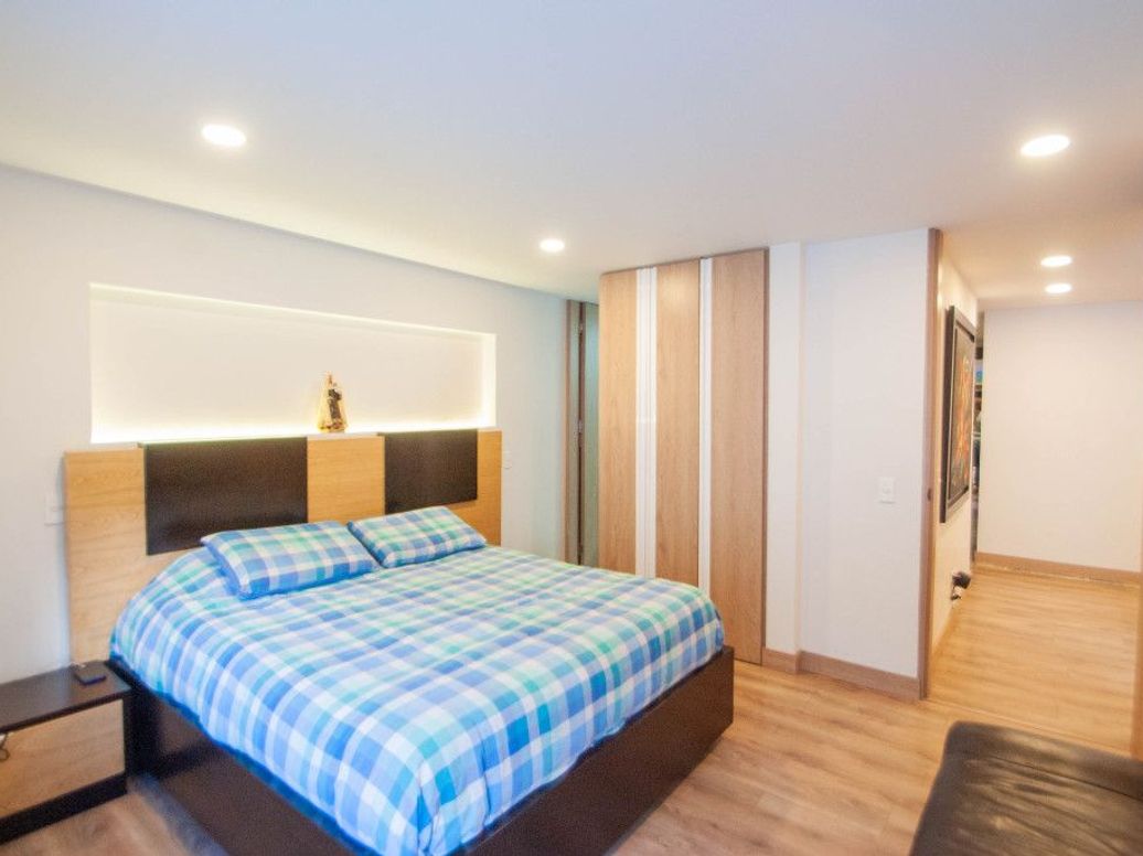 Apartamento de 2 alcobas en venta en Chico Norte Et. Iii, Bogotá, 91 m² · foto 9 de 16