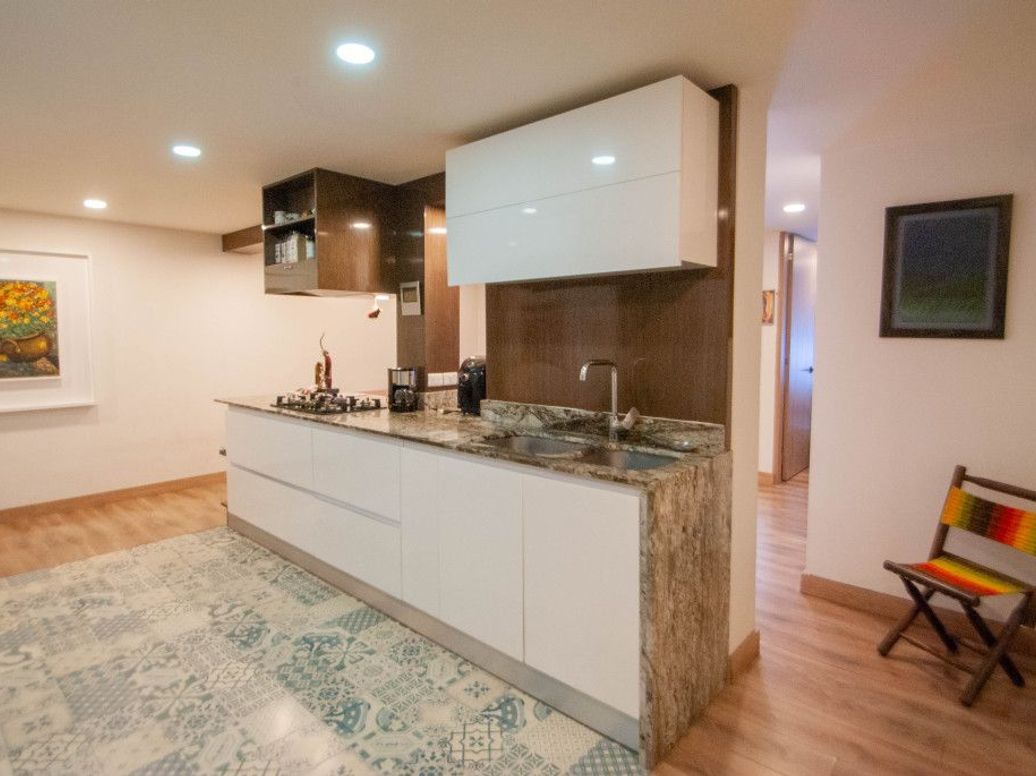 Apartamento de 2 alcobas en venta en Chico Norte Et. Iii, Bogotá, 91 m² · foto 2 de 16