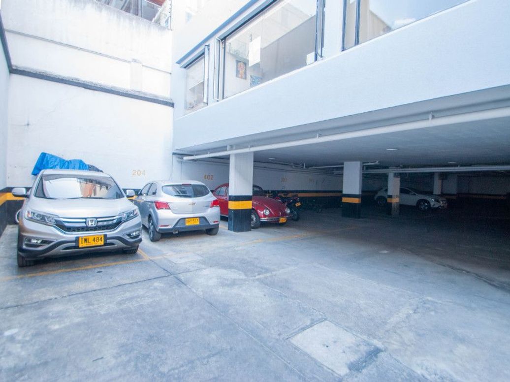 Apartamento de 2 alcobas en venta en Chico Norte Et. Iii, Bogotá, 91 m² · foto 15 de 16