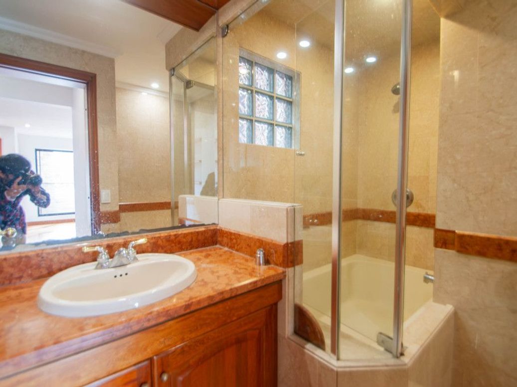 Apartamento de 2 alcobas en venta en Chicó Norte, Bogotá, 108 m² · foto 15 de 20