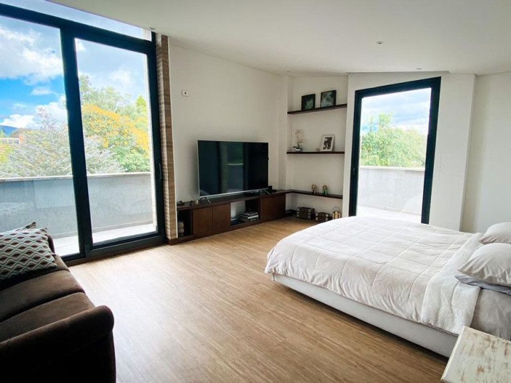 Casa de 4 alcobas en venta en Casa Blanca, Bogotá, 440 m² · foto 12 de 20