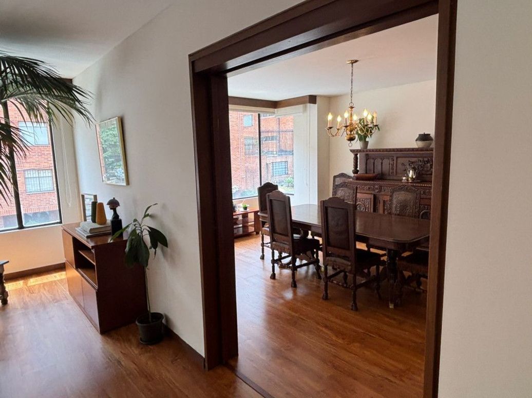 Apartamento de 3 alcobas en venta en Chico, Bogotá, 289 m² · foto 12 de 20