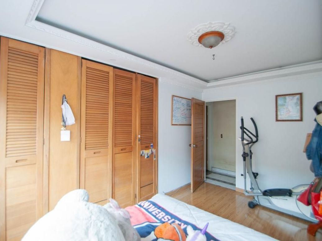 Apartamento de 3 alcobas en venta en Los Andes, Bogotá, 87 m² · foto 9 de 17