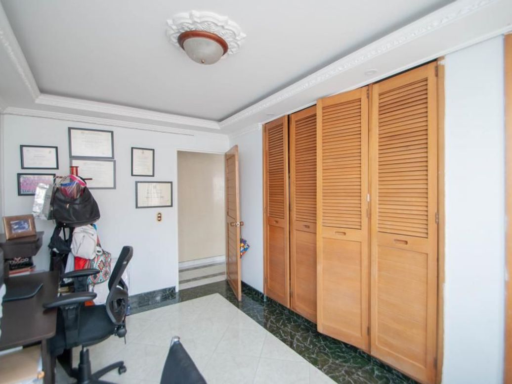 Apartamento de 3 alcobas en venta en Los Andes, Bogotá, 87 m² · foto 7 de 17