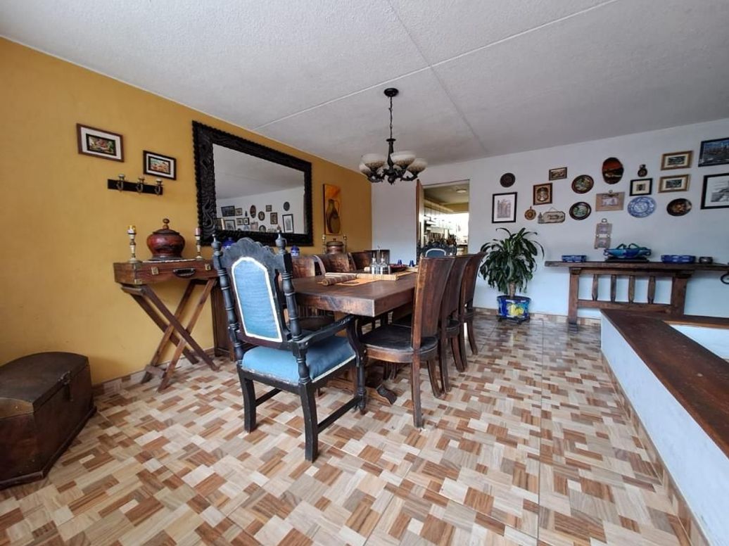 Casa de 6 alcobas en venta en Prado Veraniego Sur, Bogotá, 291 m² · foto 7 de 20