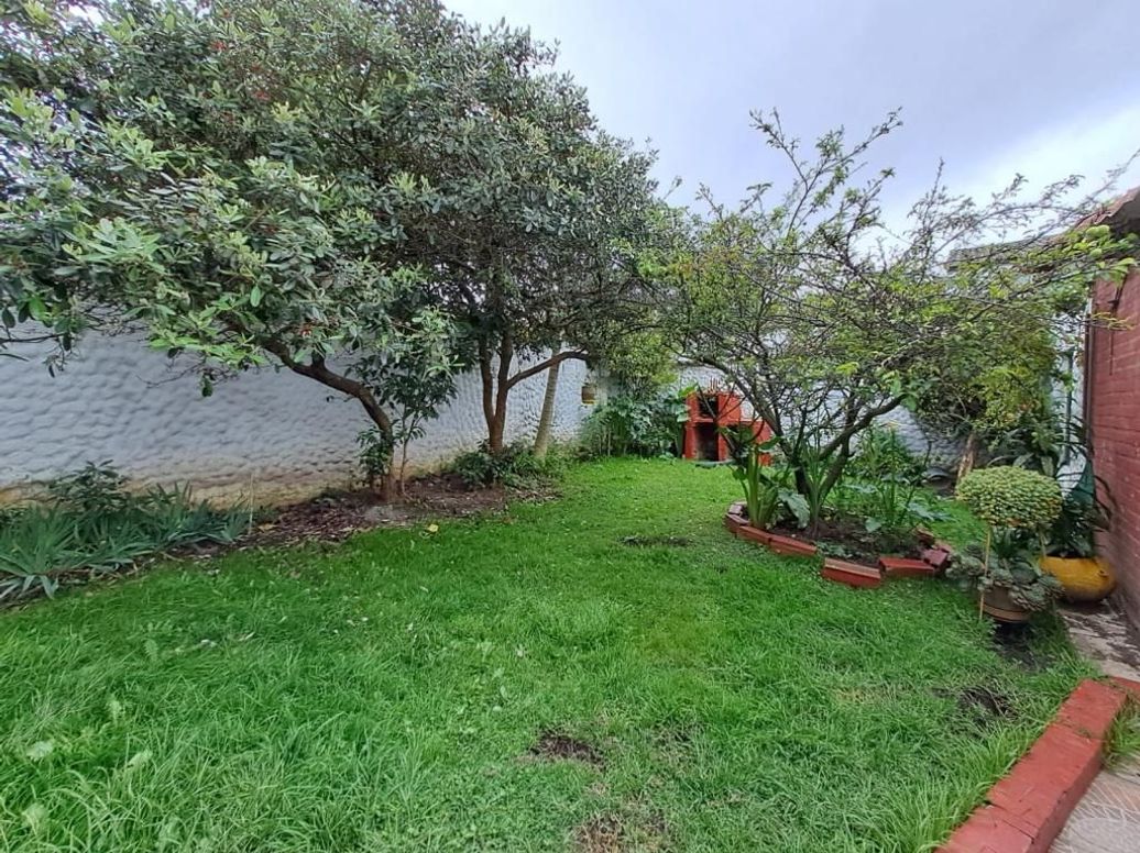 Casa de 6 alcobas en venta en Prado Veraniego Sur, Bogotá, 291 m² · foto 12 de 20