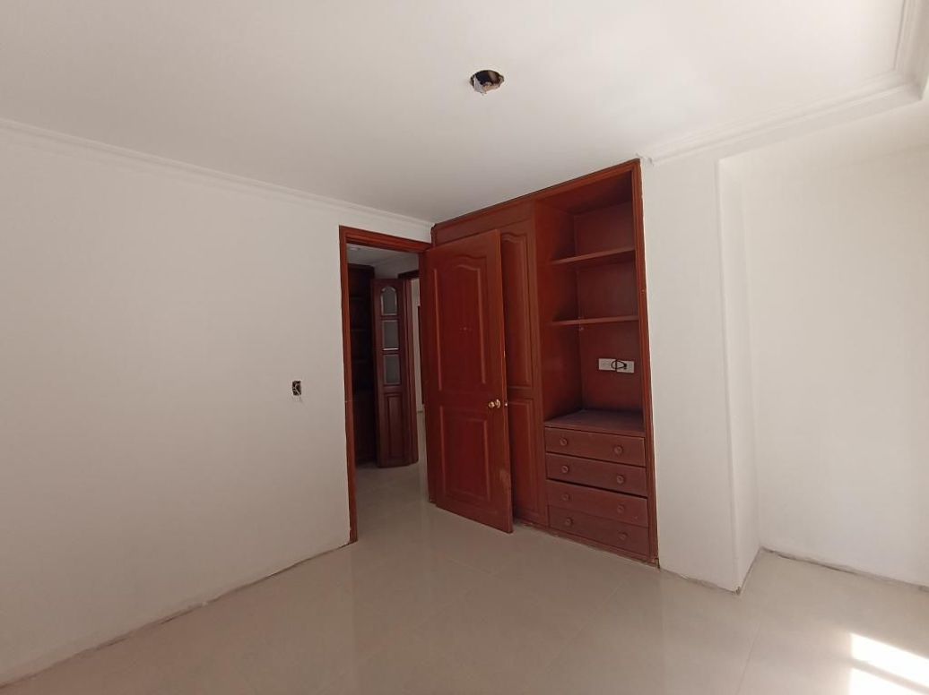 Apartamento de 4 alcobas en venta en Rincon Del Chicó, Bogotá, 111 m² · foto 7 de 20