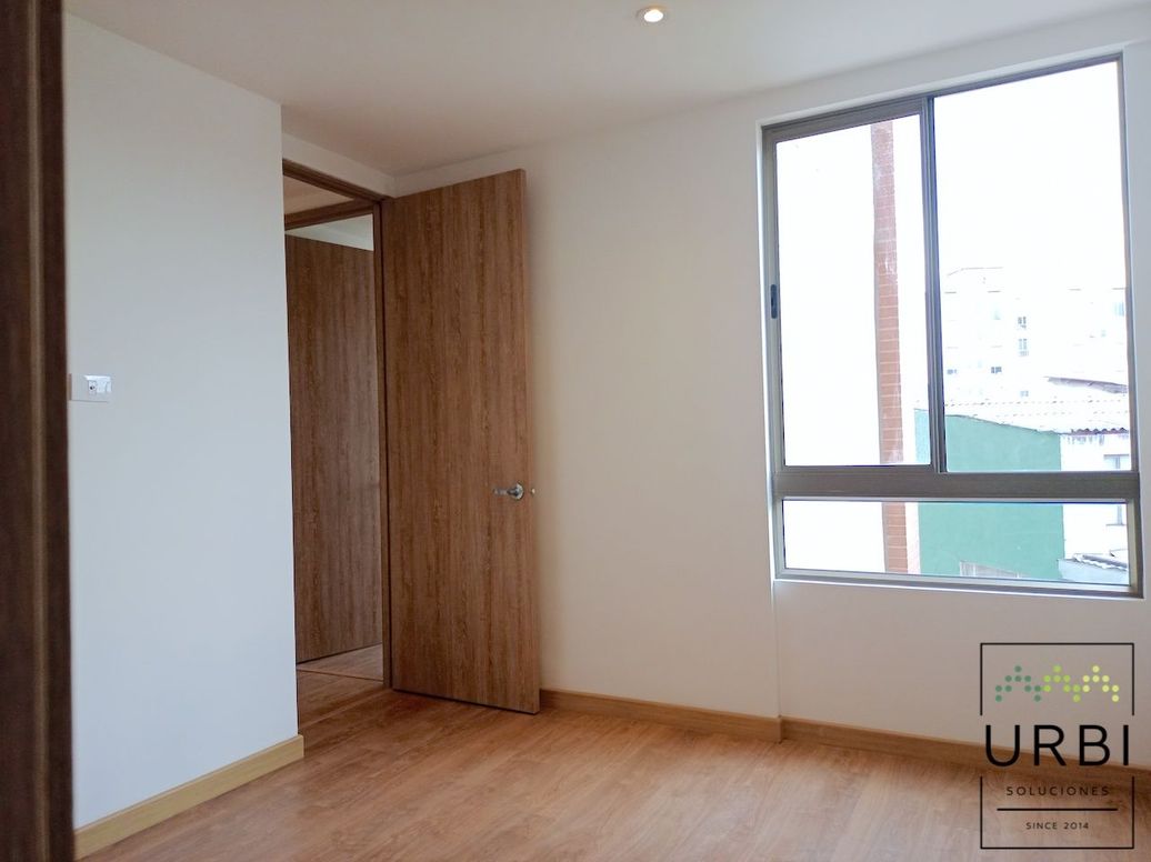 Apartamento de 3 alcobas en venta en Prado Veraniego Norte, Bogotá, 66 m² · foto 10 de 16
