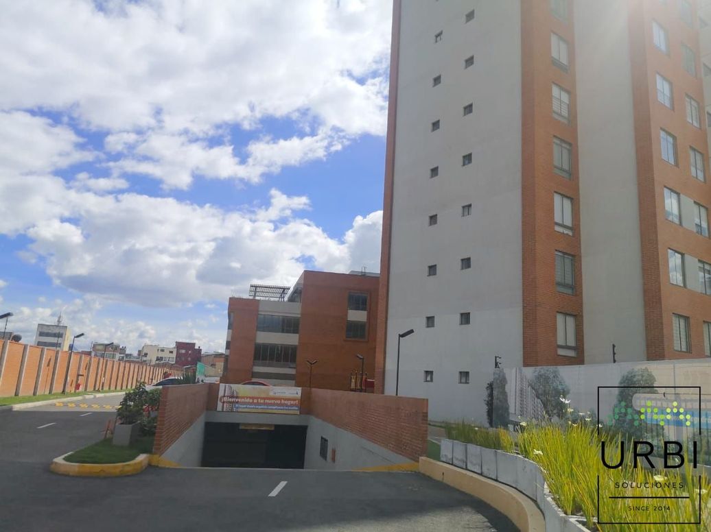 Apartamento de 3 alcobas en venta en Prado Veraniego Norte, Bogotá, 66 m² · foto 2 de 16