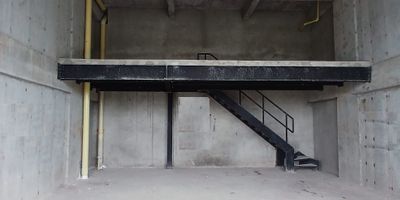 Local en Venta y Arriendo con buena ubicación en Cerritos via principal cerca a rutas de transporte publico y servicios complementarios de la zona, ubicado en un primer piso, centro comercial nuevo, cuenta con dos espacios amplios y un baño, con parqueaderos cubiertos, ascensores.  Vigilancia y porteria las 24 Horas.  *Inmuebles sujetos a verificación de disponibilidad.*