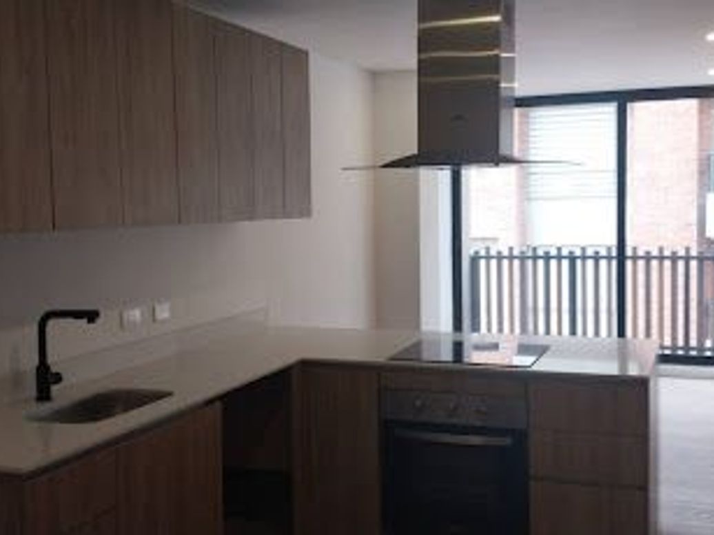 Apartamento de 1 alcoba en venta en Santa Barbara, Bogotá, 54 m² · foto 9 de 11
