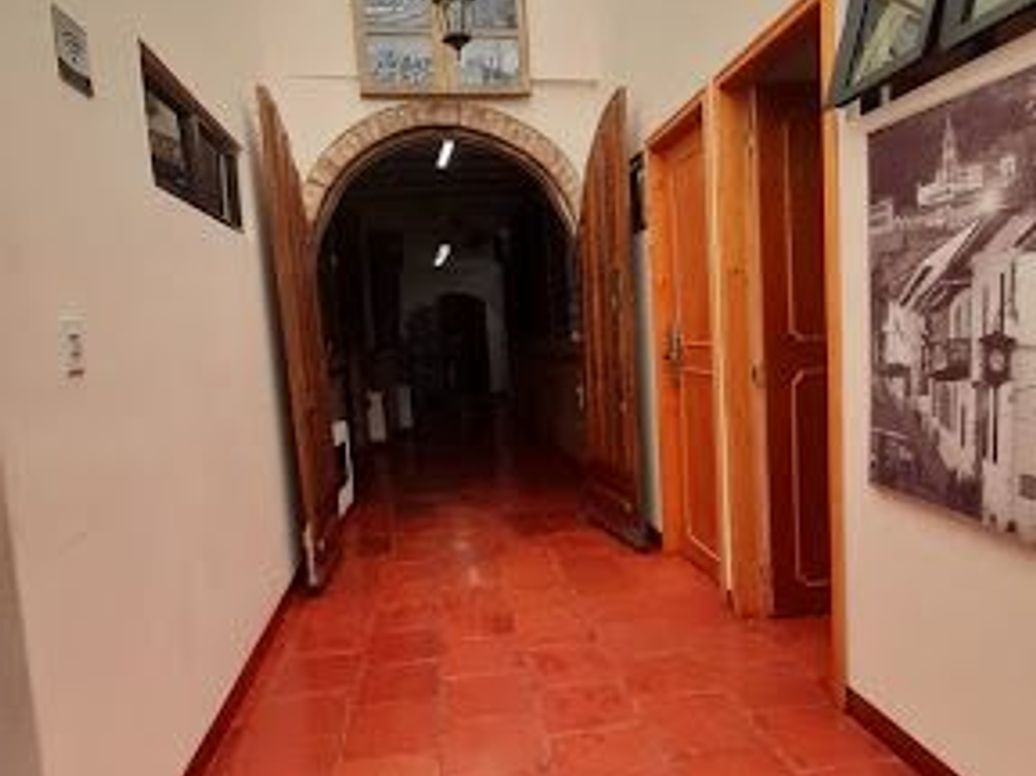Casa de 6 alcobas en venta en Centro Historico, Bogotá, 958 m² · foto 5 de 8