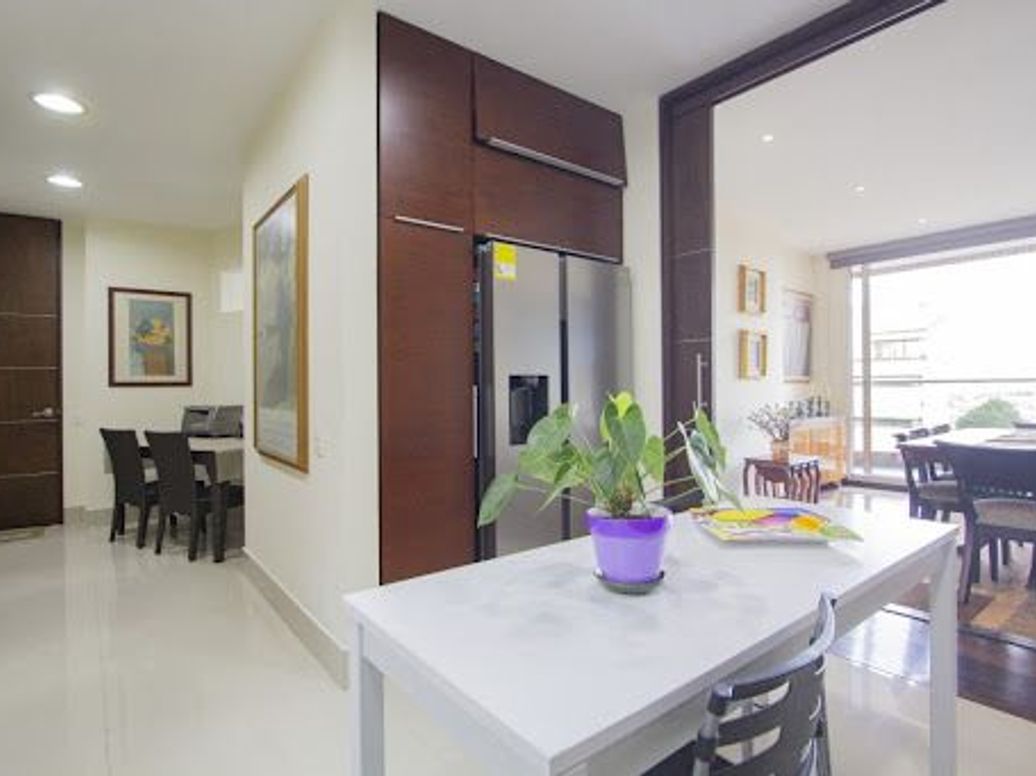 Apartamento de 2 alcobas en venta en Chico Oriental, Bogotá, 191 m² · foto 14 de 20
