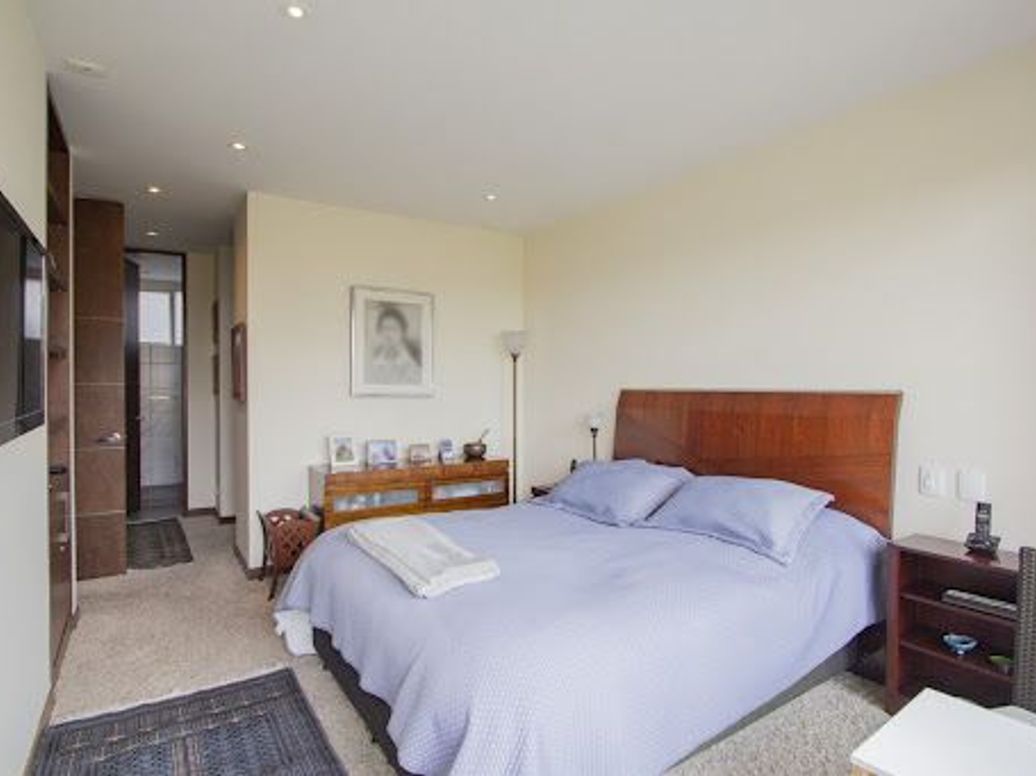Apartamento de 2 alcobas en venta en Chico Oriental, Bogotá, 191 m² · foto 20 de 20