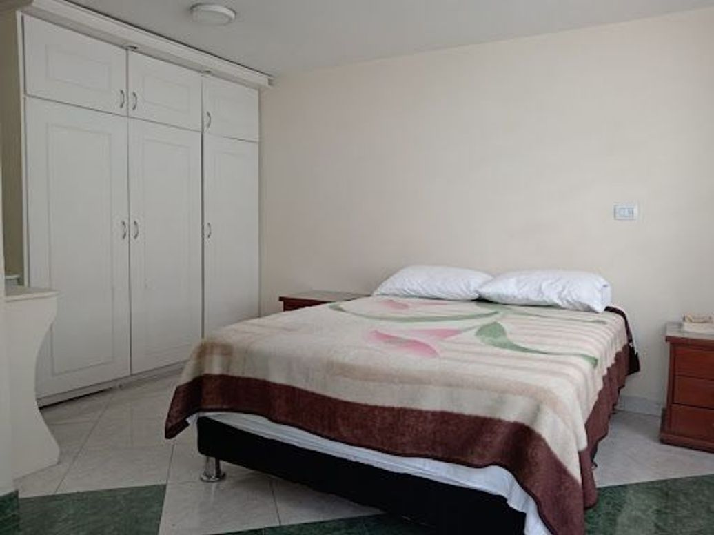 Casa de 4 alcobas en venta en La Soledad, Bogotá, 259 m² · foto 17 de 20