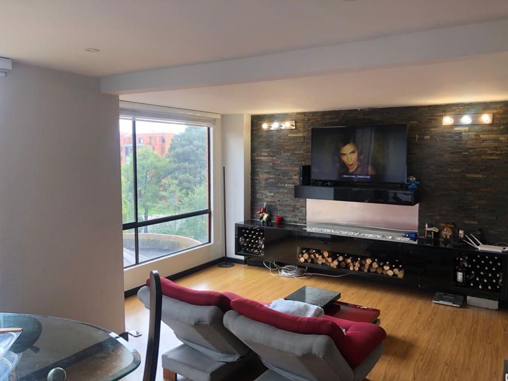 Apartamento de 5 alcobas en venta en Cjr Sendero Real De Hayuelos, Bogotá, 103 m² · foto 3 de 20