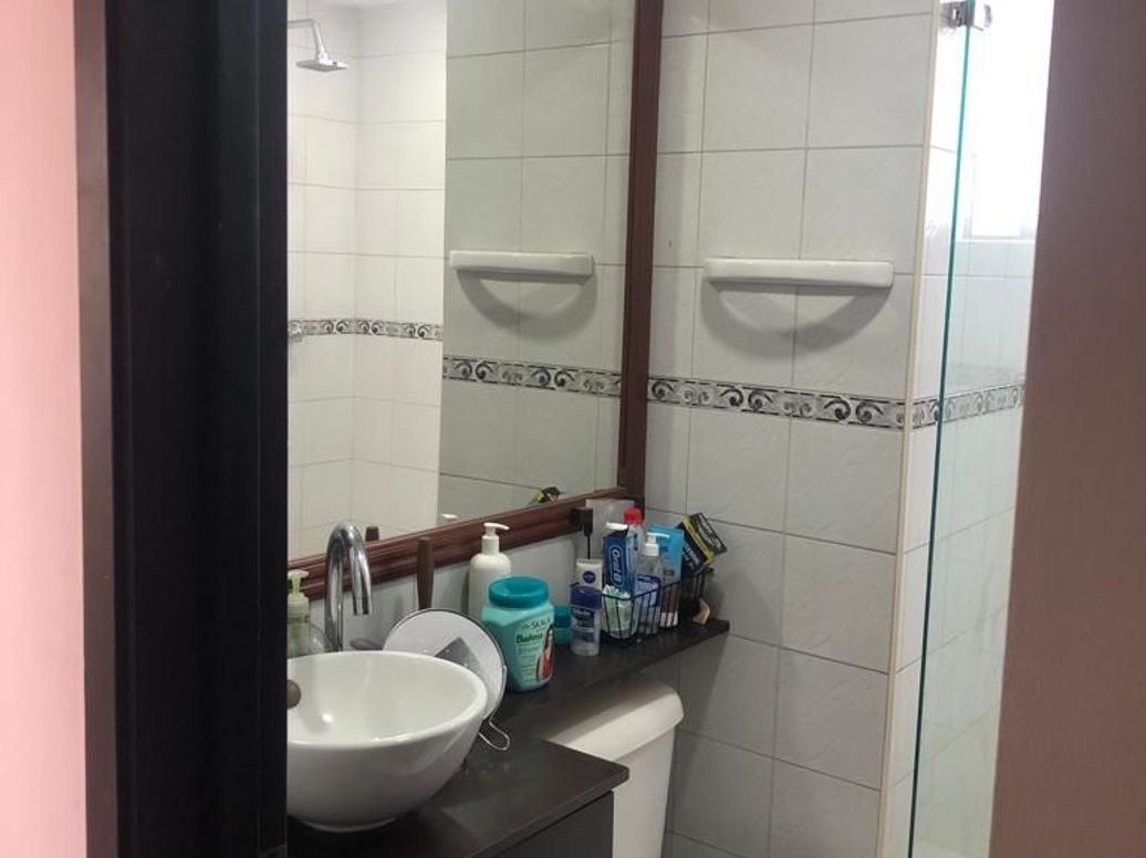Apartamento de 5 alcobas en venta en Cjr Sendero Real De Hayuelos, Bogotá, 103 m² · foto 9 de 20