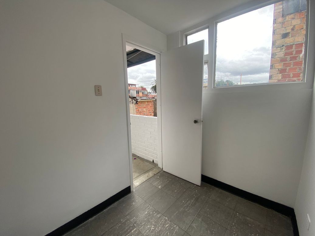 Apartamento de 3 alcobas en venta en Normandia Occidental - Edif Torres De Normandia, Bogotá, 106 m² · foto 8 de 17