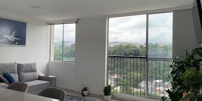 Hermoso e iluminado apartamento para venta, piso 12, 2 habitaciones, 1 baño, sala comedor, cocina, zona de ropas, parqueadero. 48 m2. unidad con coworking, parqueadero de bicicletas, sendero.