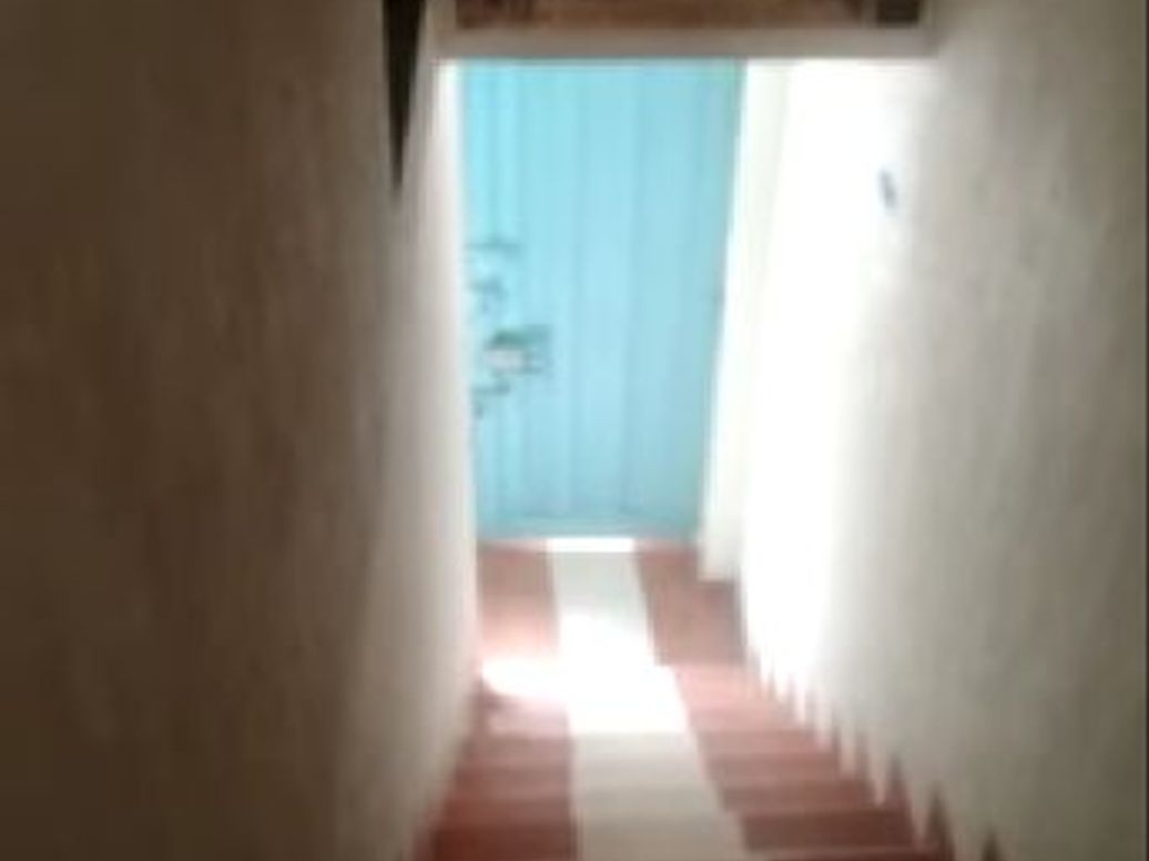 Casa de 9 alcobas en venta en Primavera, Bogotá, 216 m² · foto 7 de 20