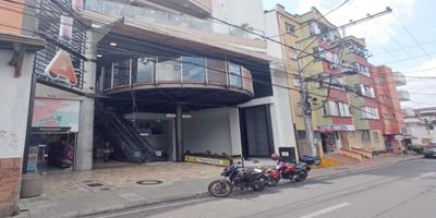 Local en Arriendo Floridablanca, C.C. Y EMPRESARIAL PLAZA MIA, . Código Inmobiliaria: 35297, para mayor información y revisar toda nuestra oferta visita nuestra pagina web: estebanrios.com o comuníquese a nuestro PBX: (607) 635 2877